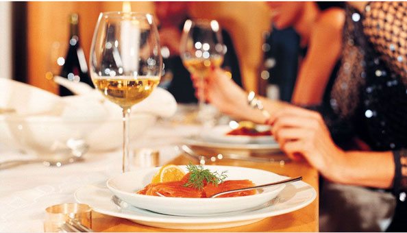 Put in Bay Restaurants - A photo of people sitting at a nice restaurant. 