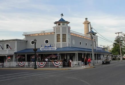 Picture of the boat house bar & grill