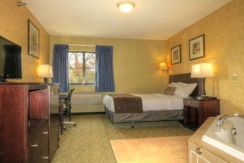 Photo of Put-in-Bay Resort Jacuzzi Rooms